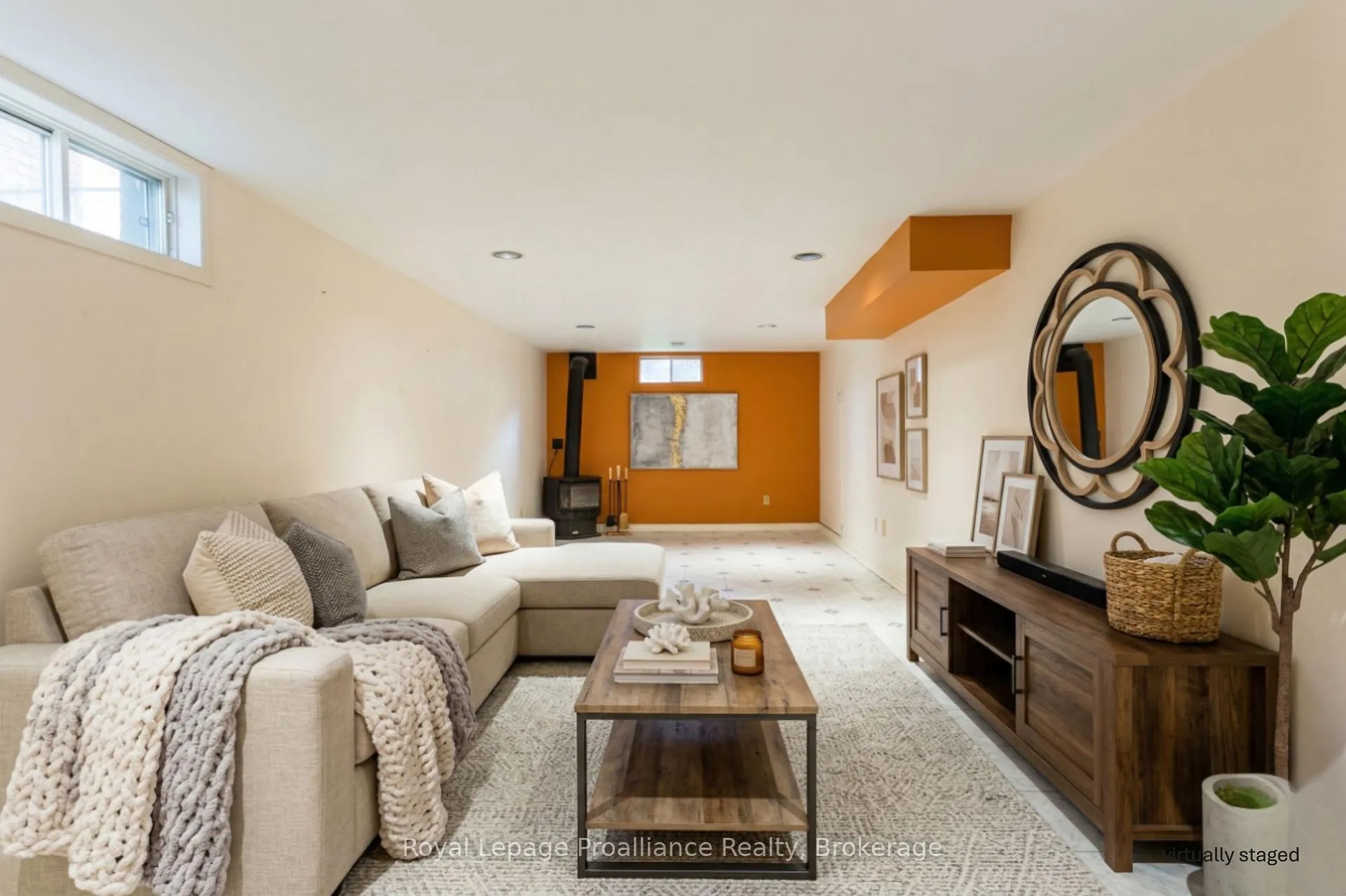 Photo 36 of 37 Dungannon Drive, Belleville, Belleville Ward — HOMEH