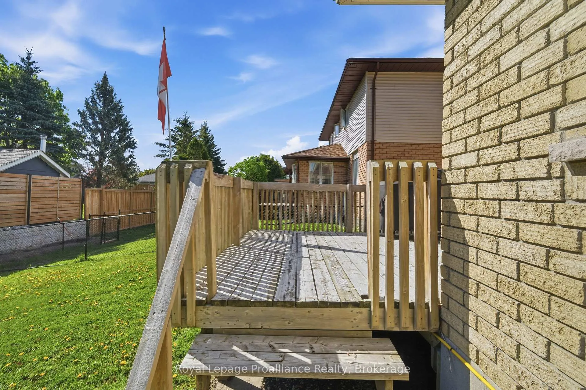 Photo 43 of 37 Dungannon Drive, Belleville, Belleville Ward — HOMEH