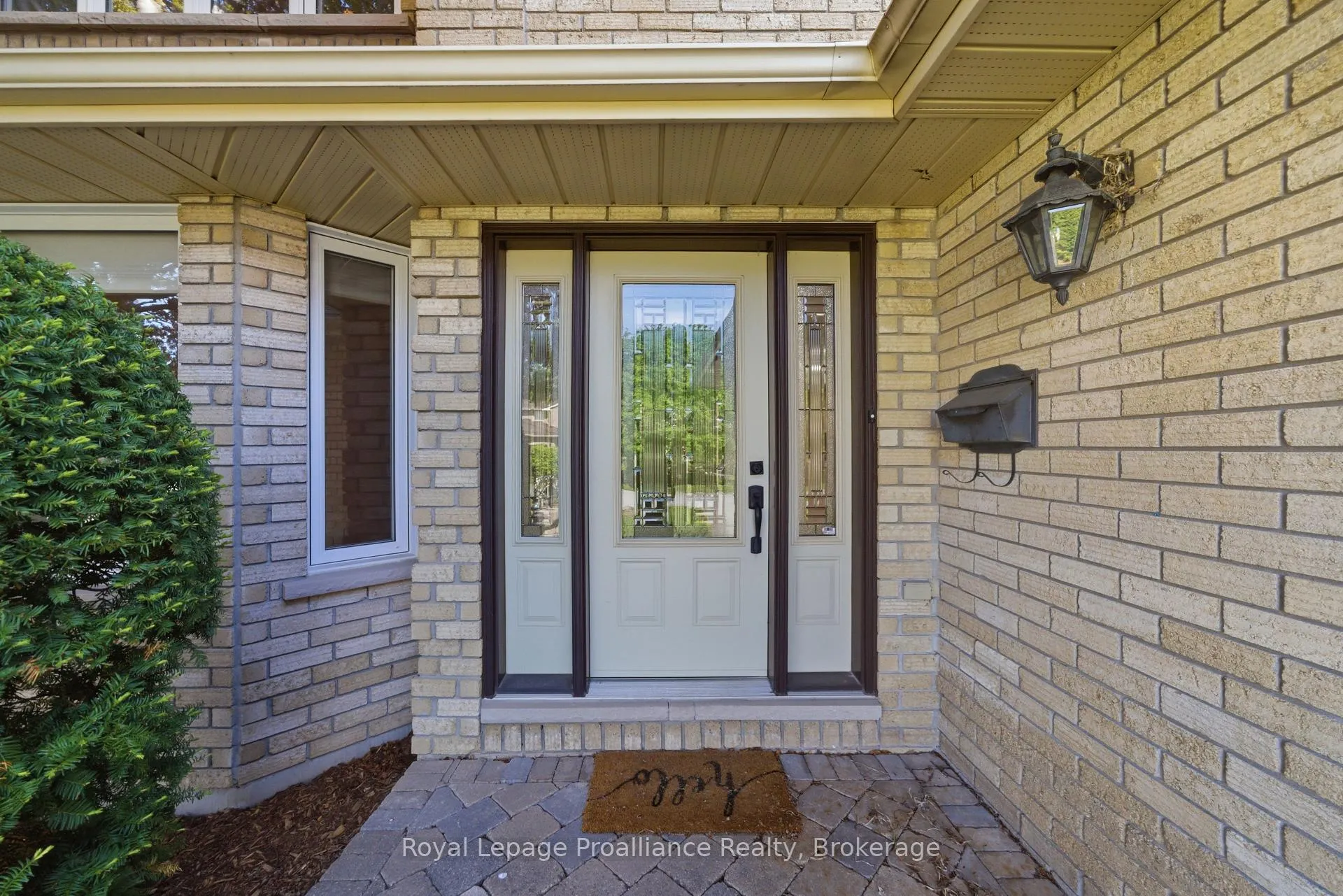 Photo 47 of 37 Dungannon Drive, Belleville, Belleville Ward — HOMEH