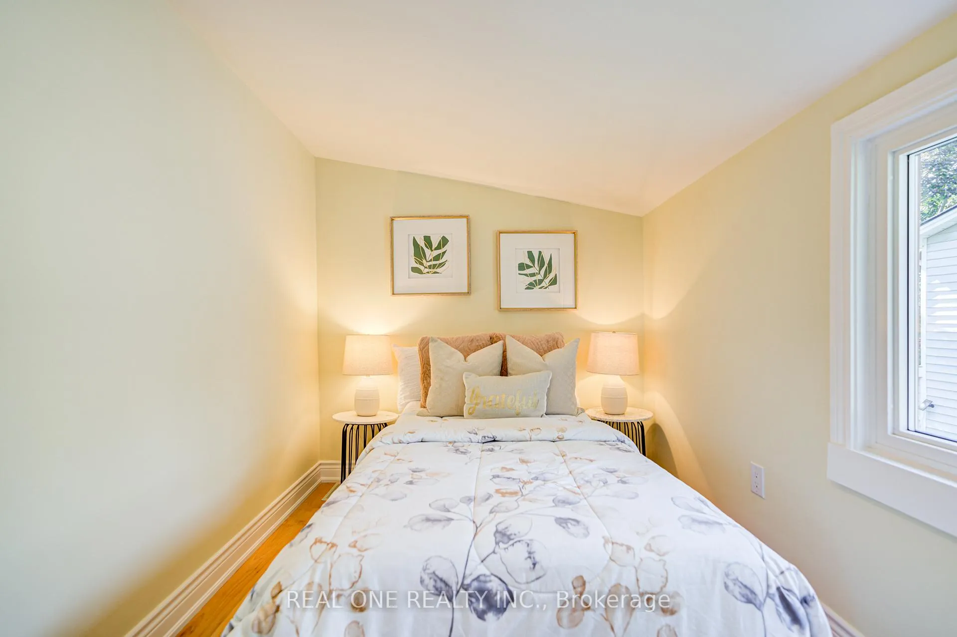 Photo 28 of 4052 St James Avenue, Niagara Falls, Morrison — HOMEH
