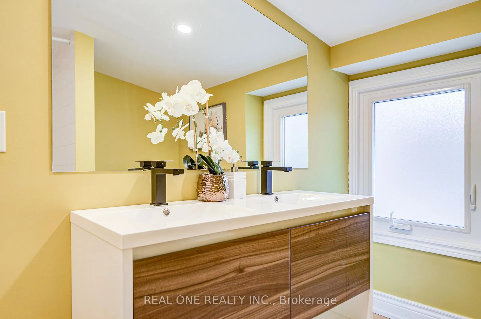 Photo 34 of 4052 St James Avenue, Niagara Falls, Morrison — HOMEH