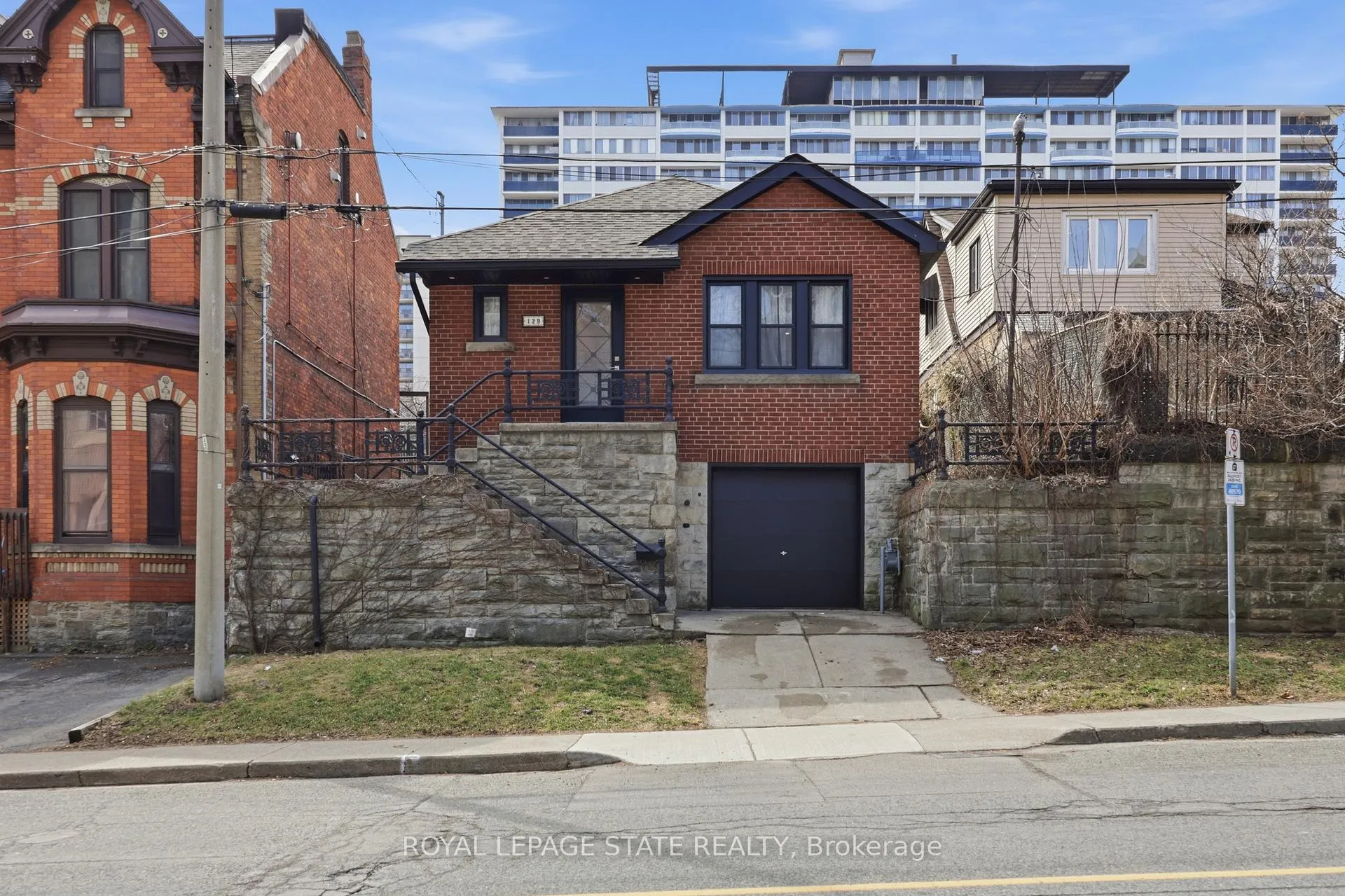 Photo 1 of 129 Jackson Street W, Hamilton, Durand — HOMEH
