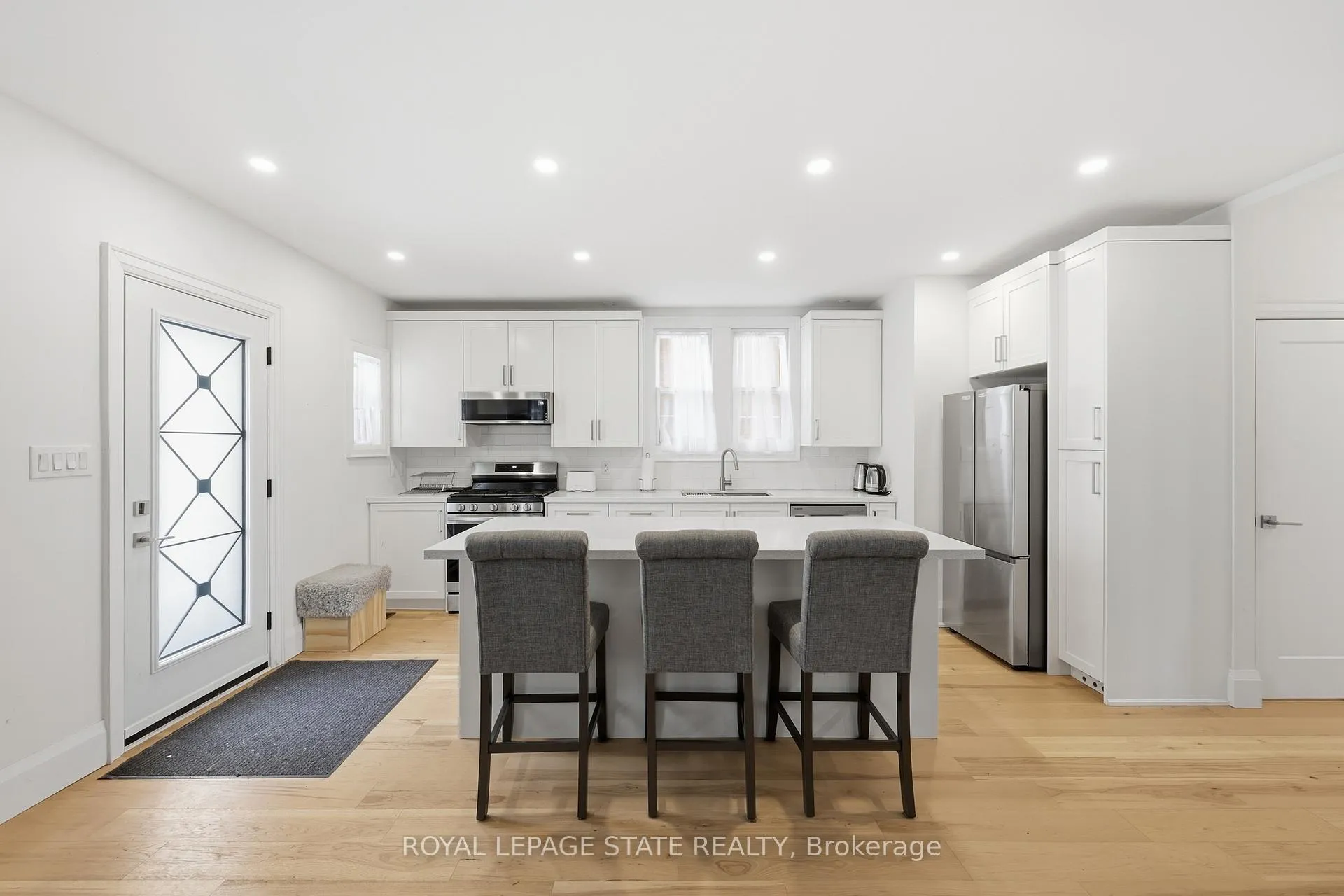 Photo 6 of 129 Jackson Street W, Hamilton, Durand — HOMEH