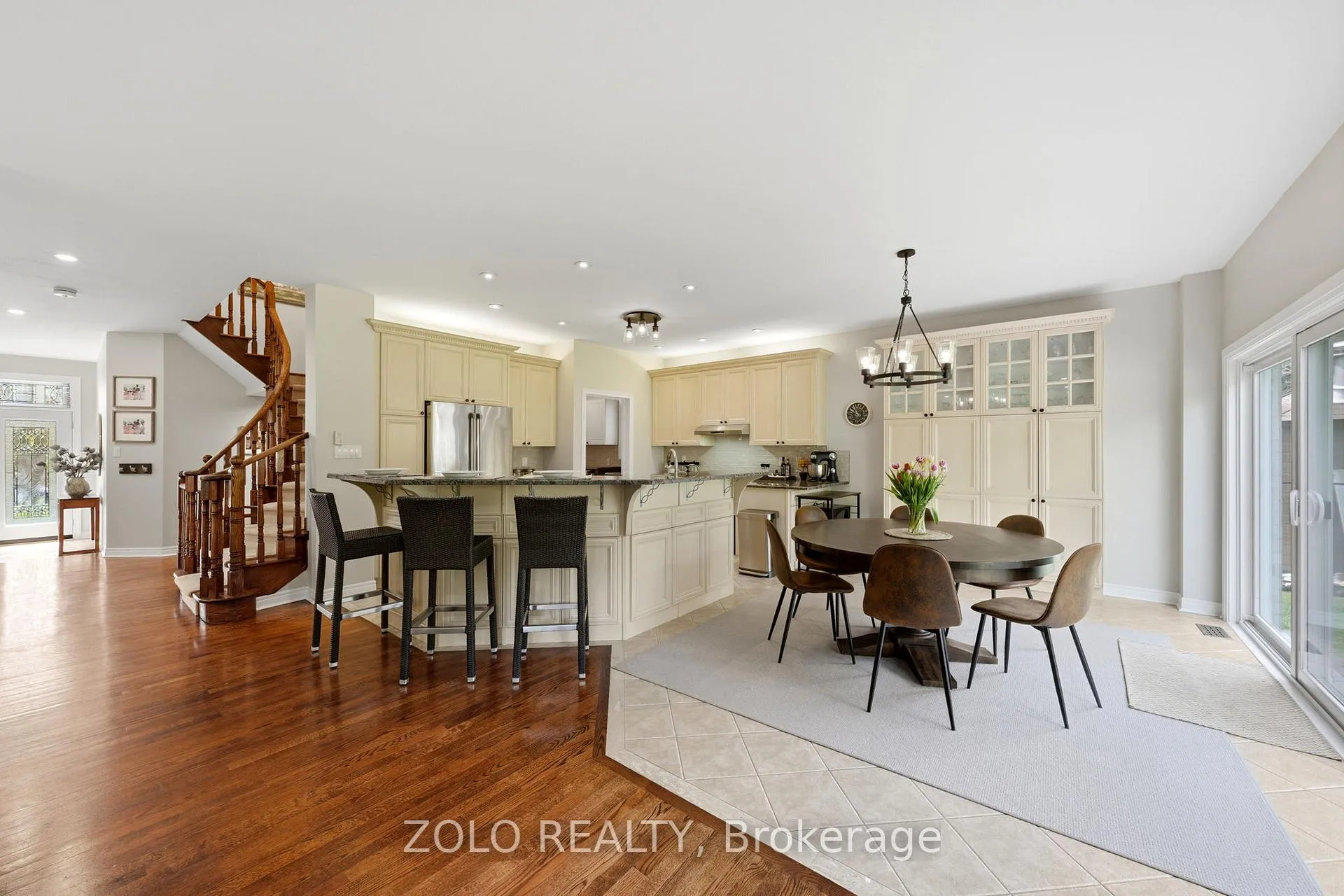 Photo 13 of 86 North Ridge Crescent, Halton Hills, Georgetown — HOMEH