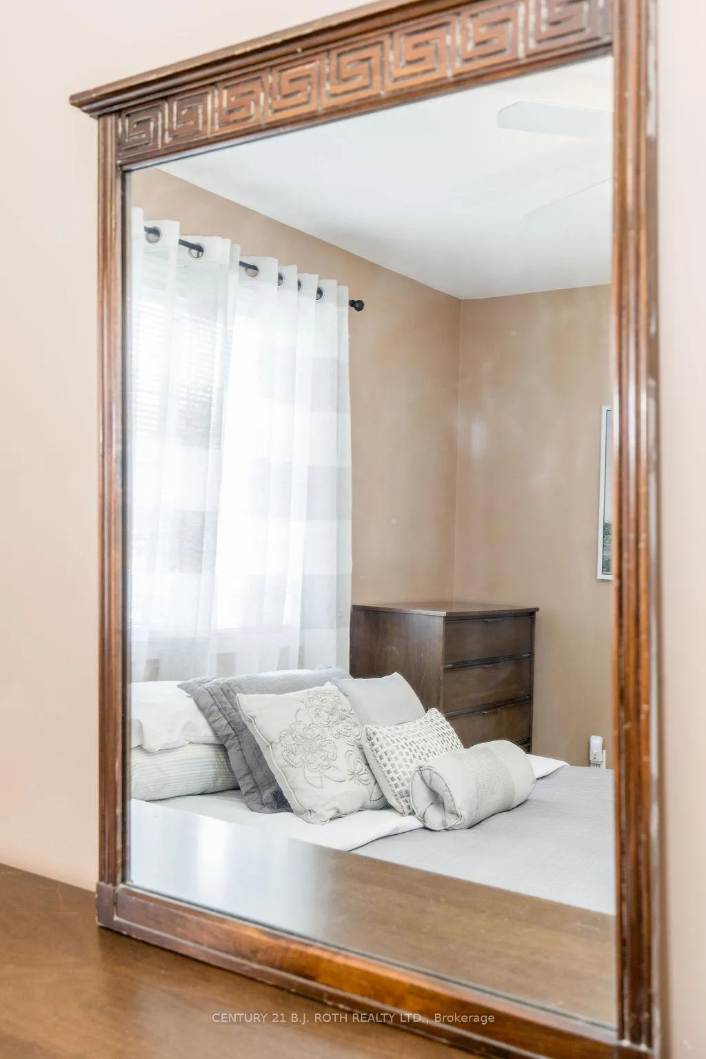 Photo 25 of 12 Graham Street, Springwater, Elmvale — HOMEH
