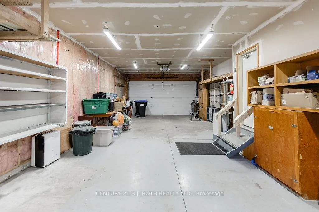 Photo 32 of 12 Graham Street, Springwater, Elmvale — HOMEH