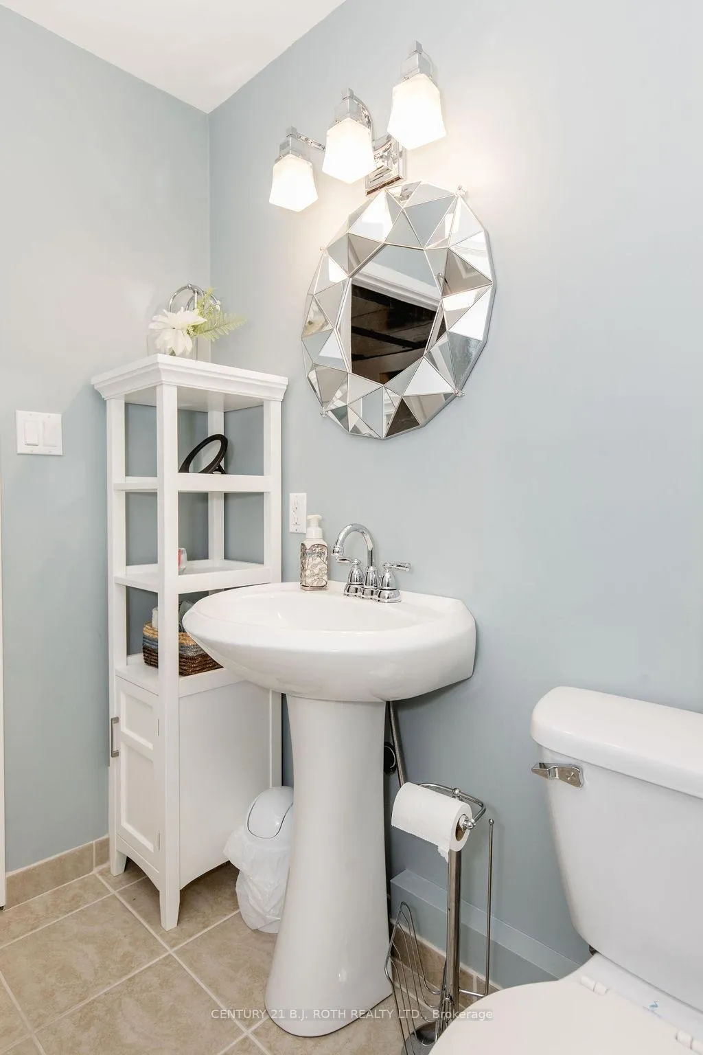 Photo 38 of 12 Graham Street, Springwater, Elmvale — HOMEH