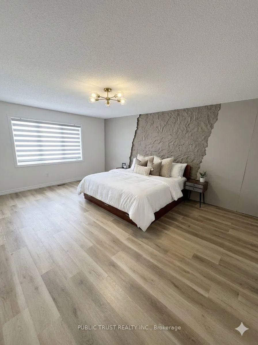 Photo 6 of 1873 Castlepoint Drive, Oshawa, Taunton — HOMEH