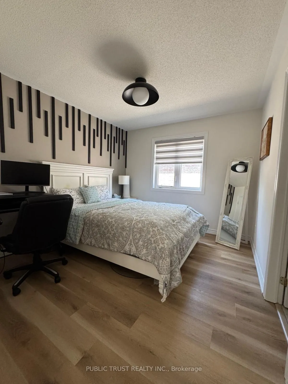 Photo 12 of 1873 Castlepoint Drive, Oshawa, Taunton — HOMEH