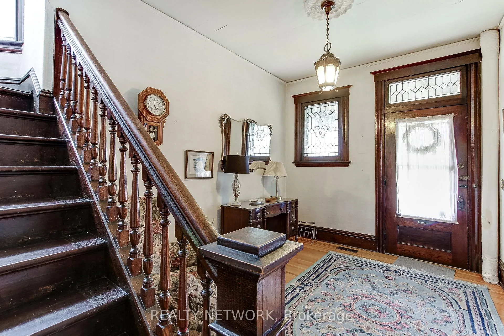 Photo 7 of 18 Fairleigh Crescent, Hamilton, St. Clair — HOMEH