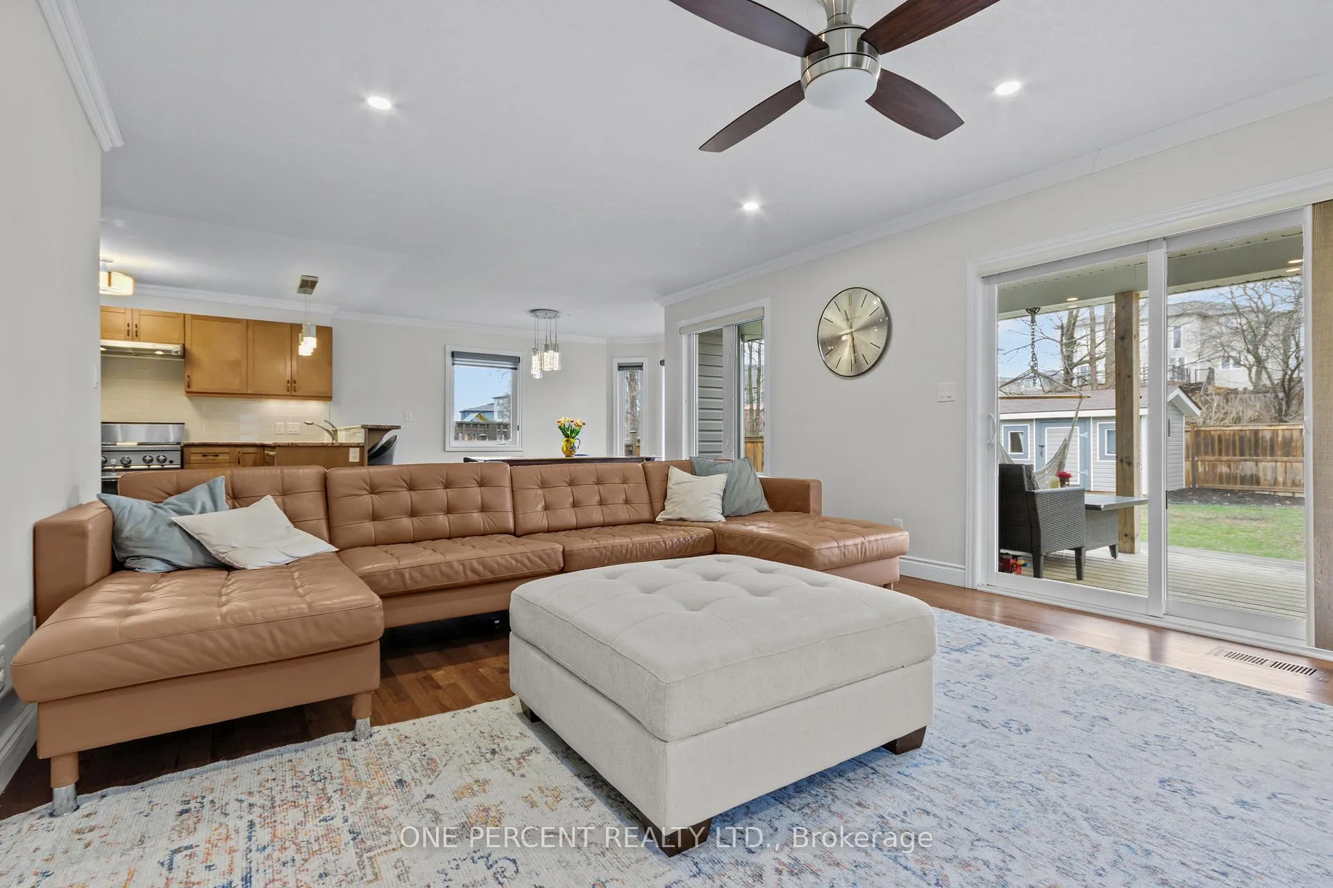 Photo 9 of 135 Islandview Drive, Loyalist, Amherstview — HOMEH