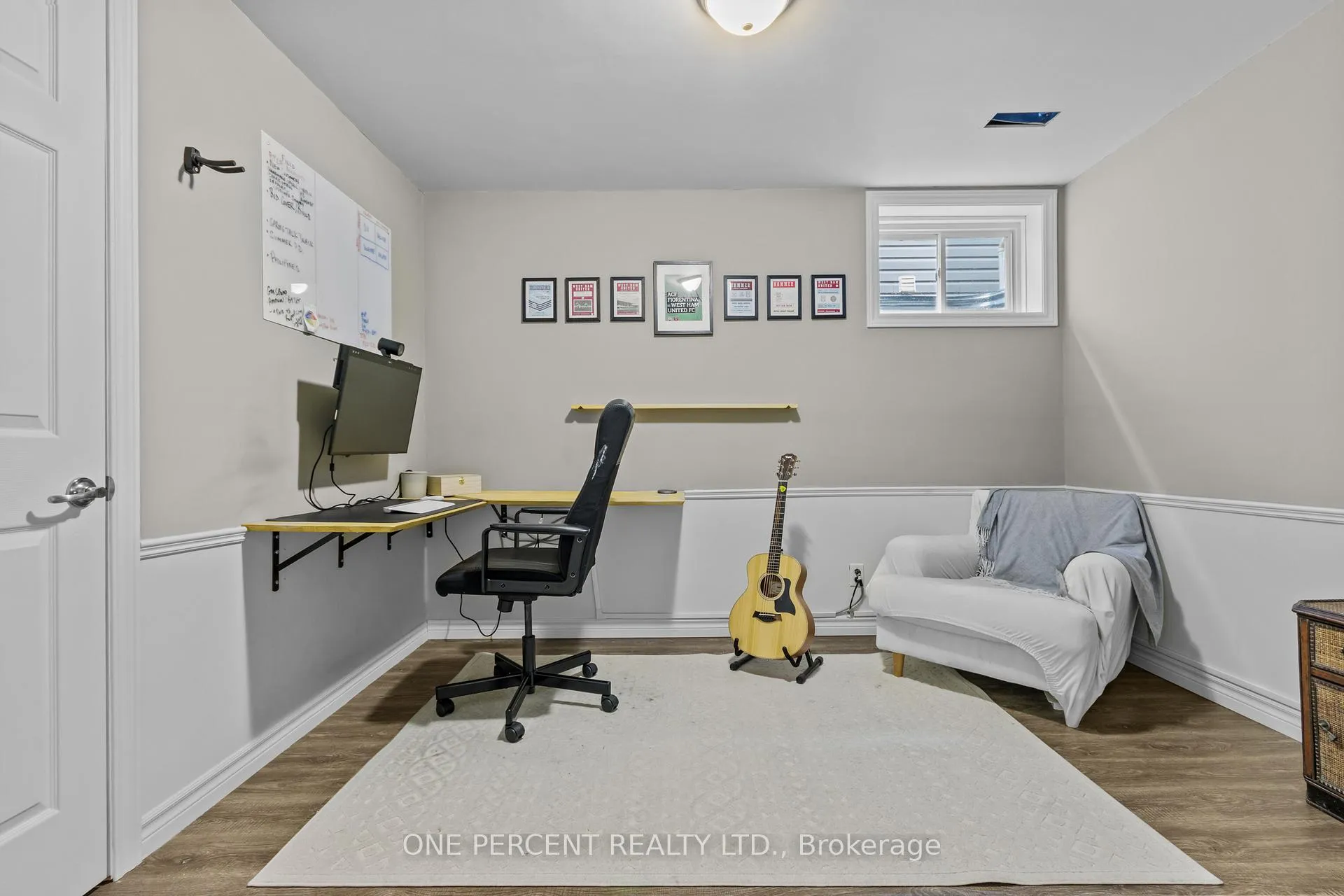 Photo 26 of 135 Islandview Drive, Loyalist, Amherstview — HOMEH