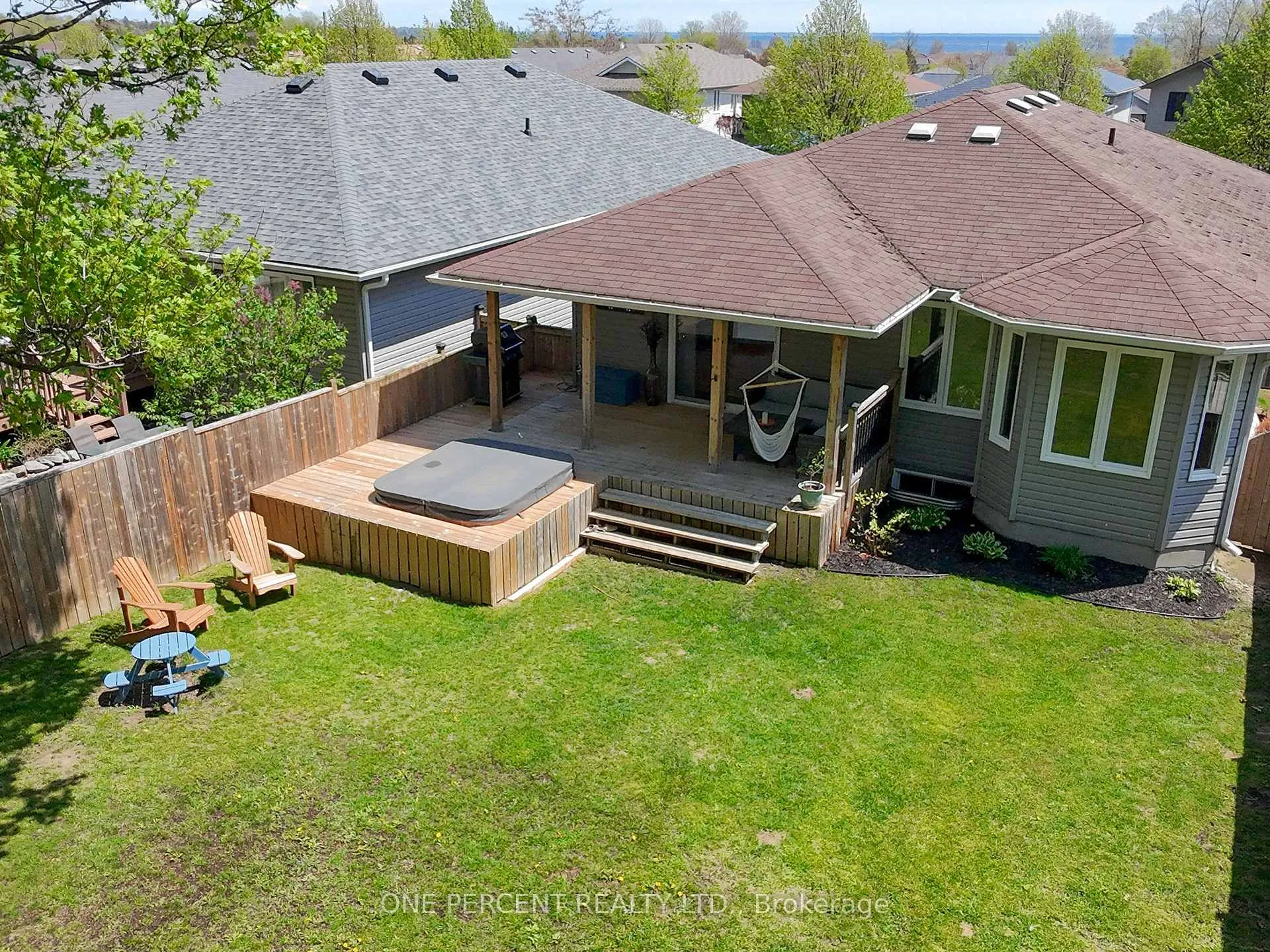 Photo 41 of 135 Islandview Drive, Loyalist, Amherstview — HOMEH