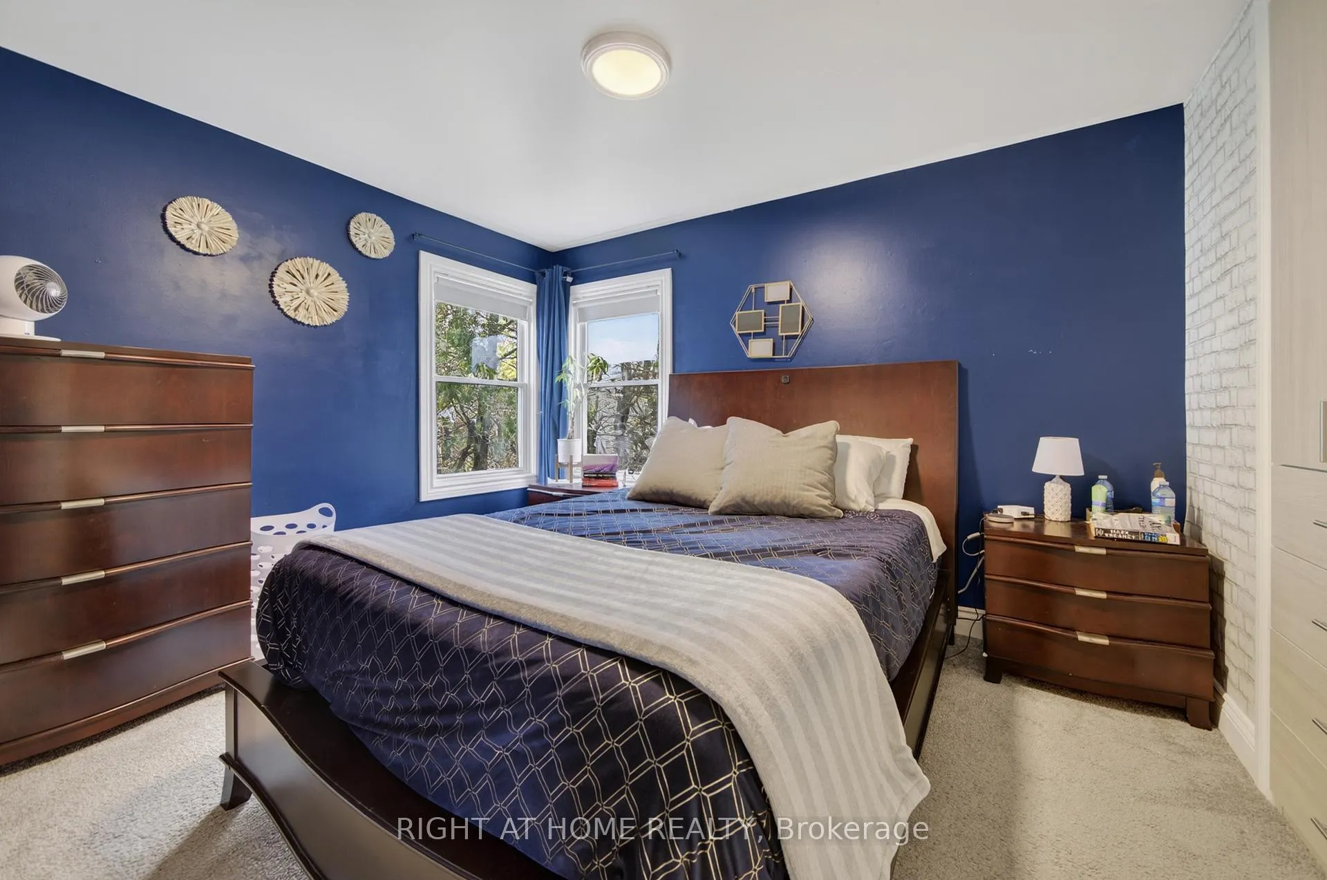 Photo 6 of 313 Mary Street, Orillia — HOMEH