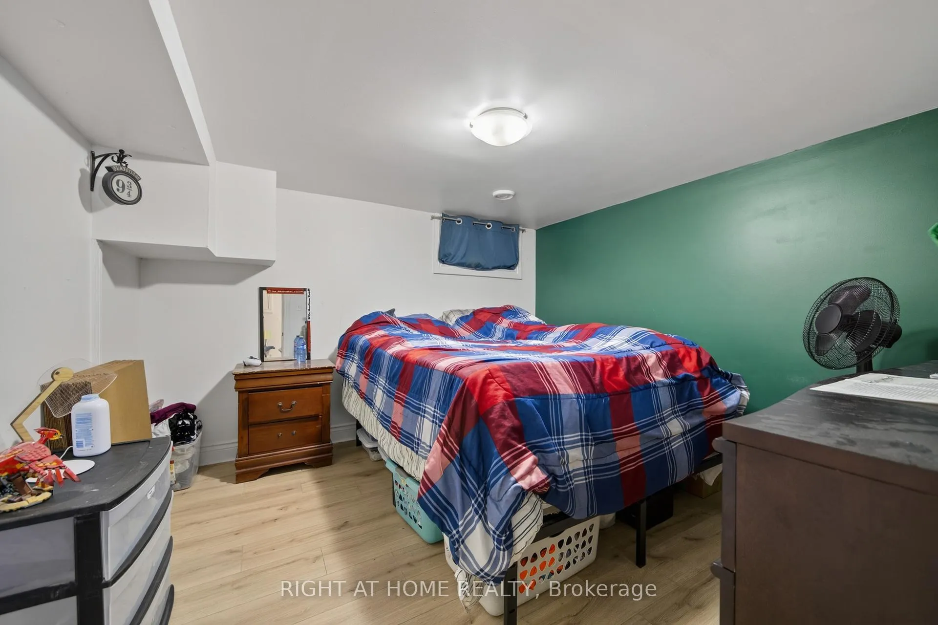 Photo 13 of 313 Mary Street, Orillia — HOMEH