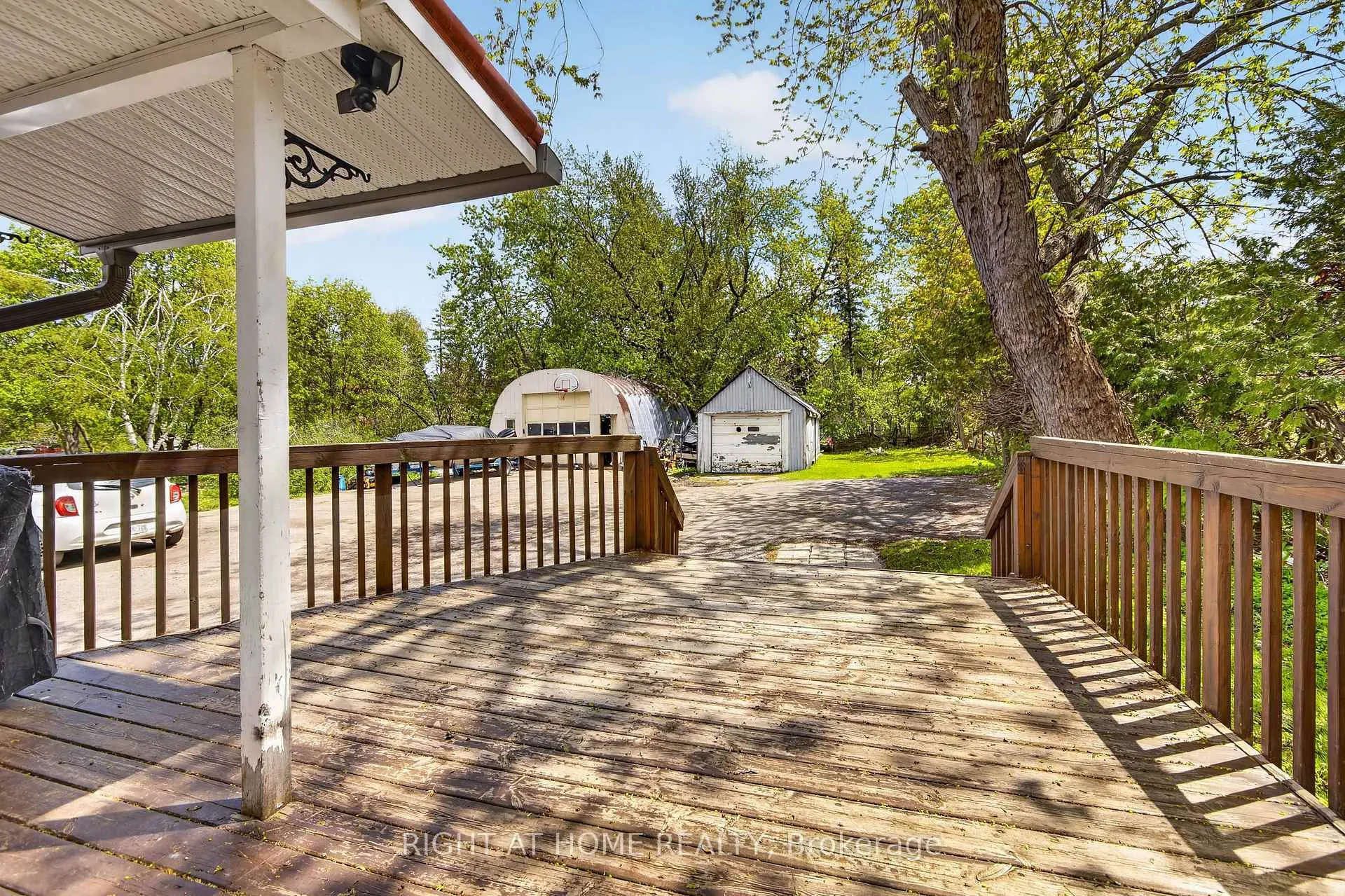 Photo 16 of 313 Mary Street, Orillia — HOMEH
