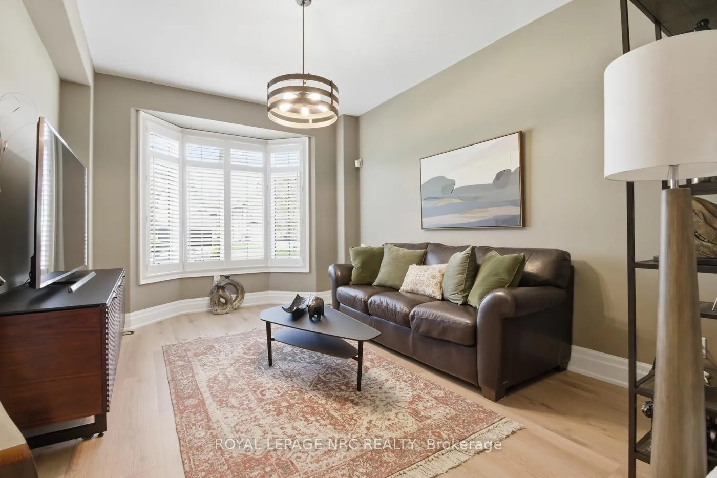 Photo 8 of 35 Buckley Terrace, Pelham, Fonthill — HOMEH