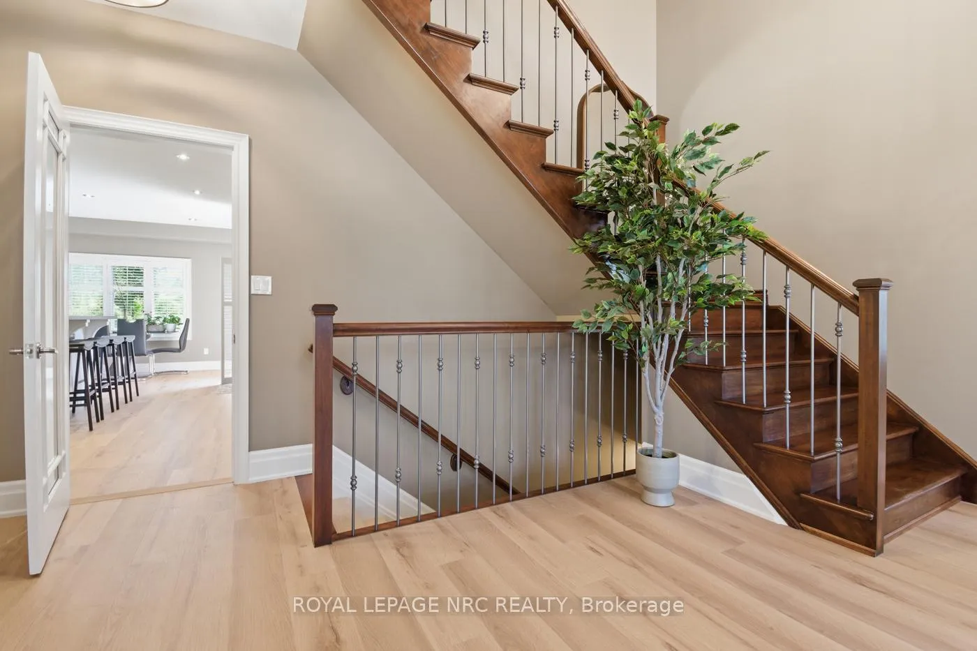 Photo 12 of 35 Buckley Terrace, Pelham, Fonthill — HOMEH