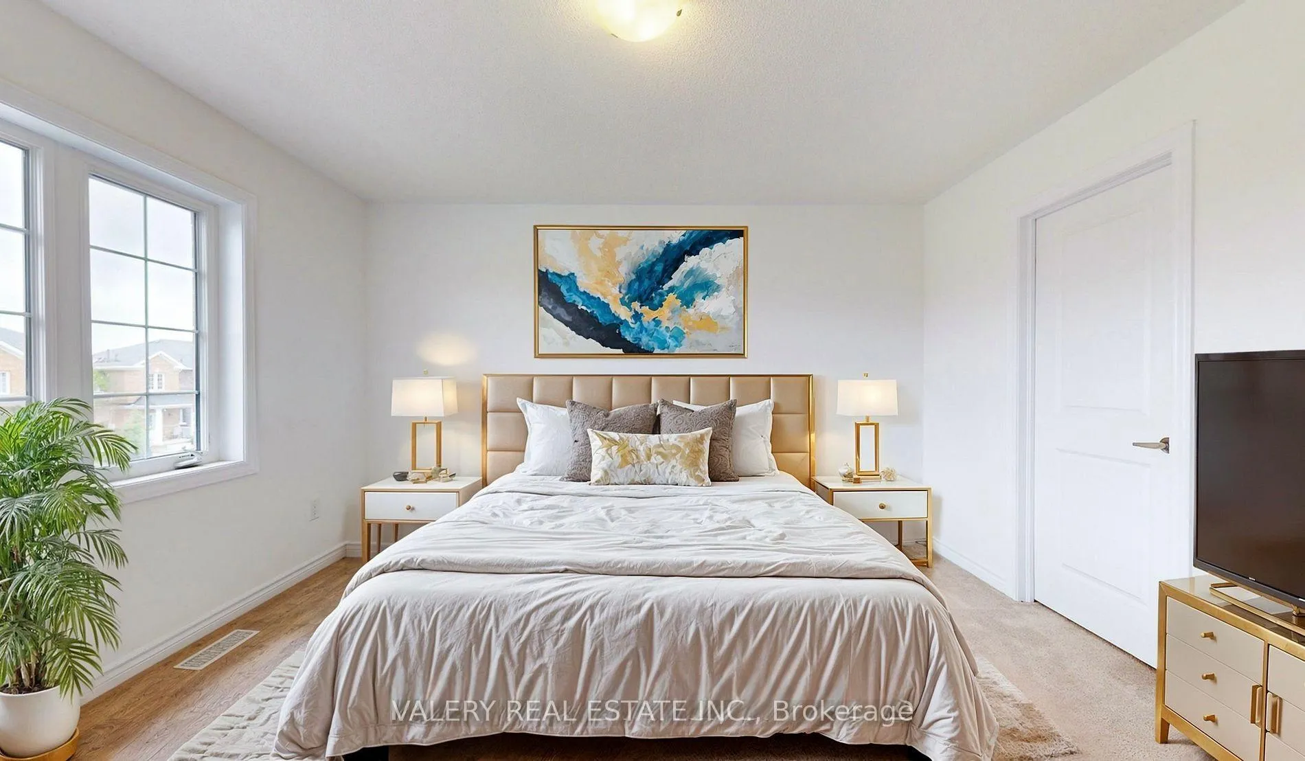 Photo 8 of 223 Ridley Crescent, Southgate — HOMEH