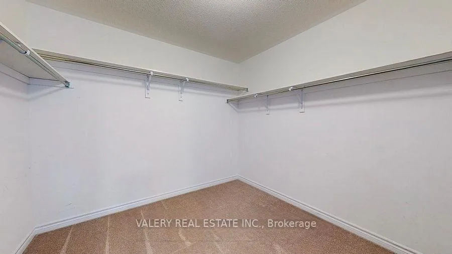 Photo 14 of 223 Ridley Crescent, Southgate — HOMEH