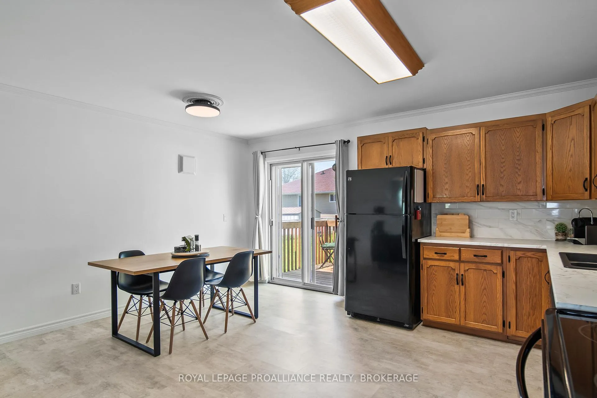 Photo 12 of 227 Cross Street, Deseronto, Deseronto (Town) — HOMEH
