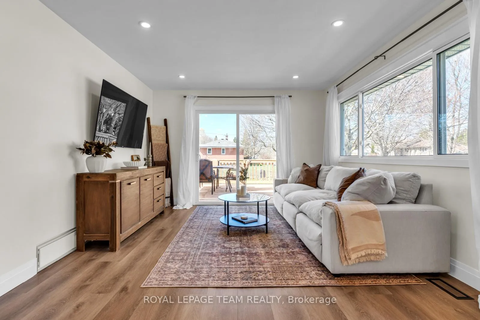Photo 4 of 187 Lakeview Avenue, Kingston, City Southwest — HOMEH