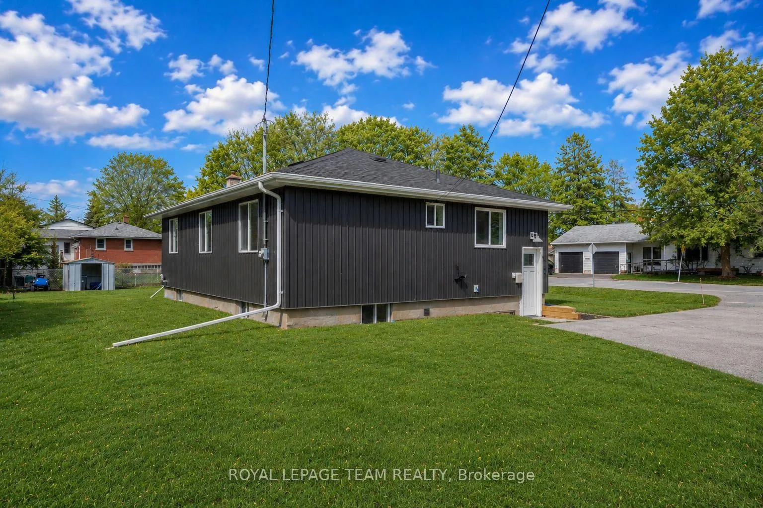 Photo 29 of 187 Lakeview Avenue, Kingston, City Southwest — HOMEH