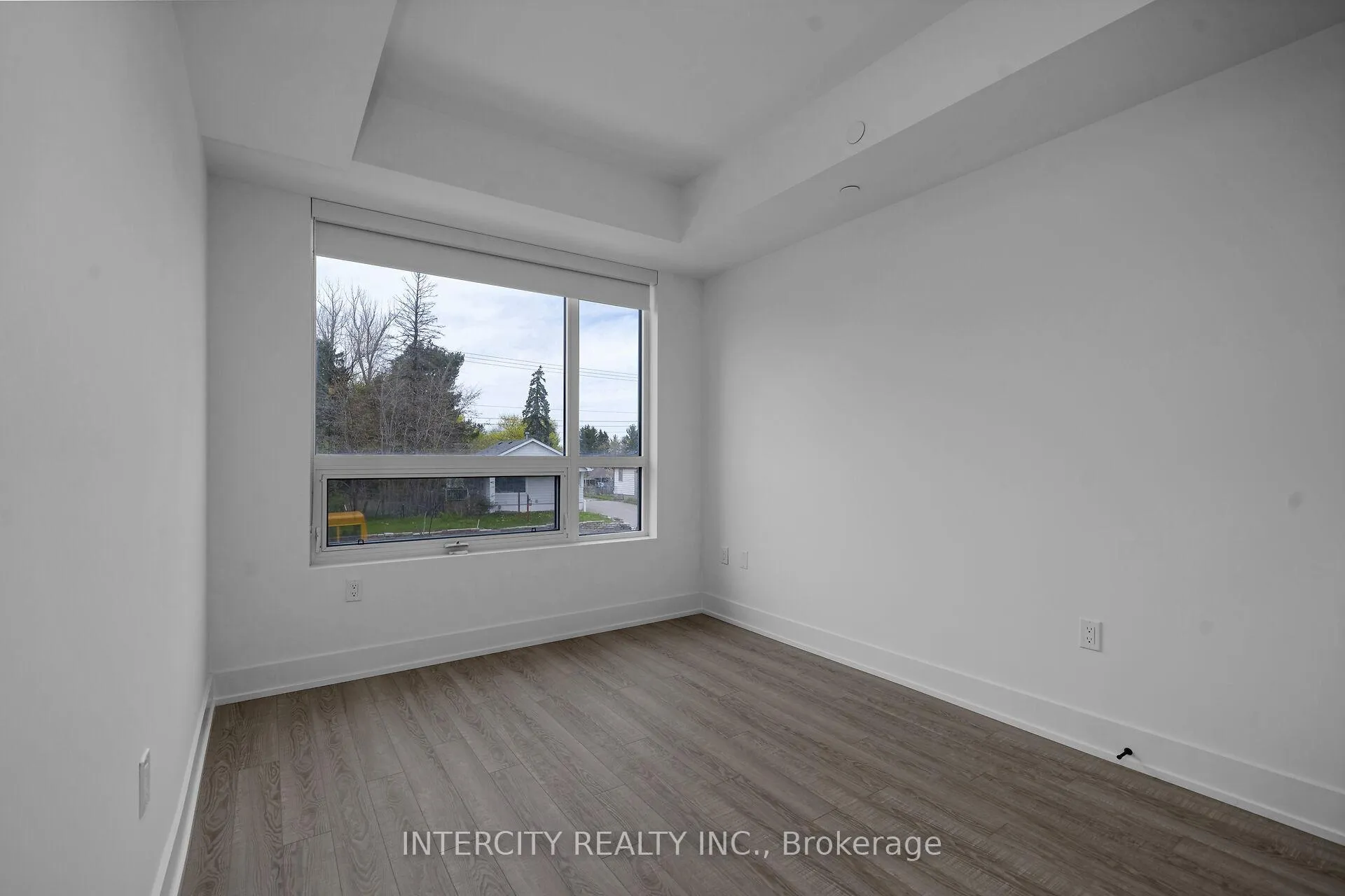 Photo 22 of Unit 227, 2075 King Road, King, King City — HOMEH