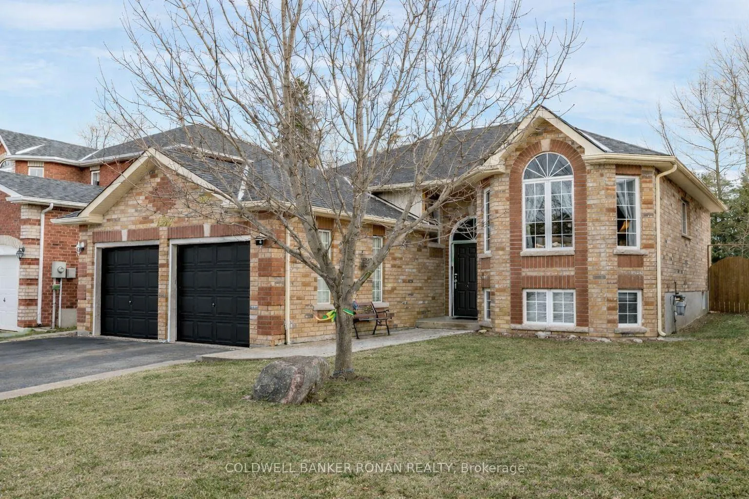 Photo 1 of 2303 Jack Crescent, Innisfil, Alcona — HOMEH