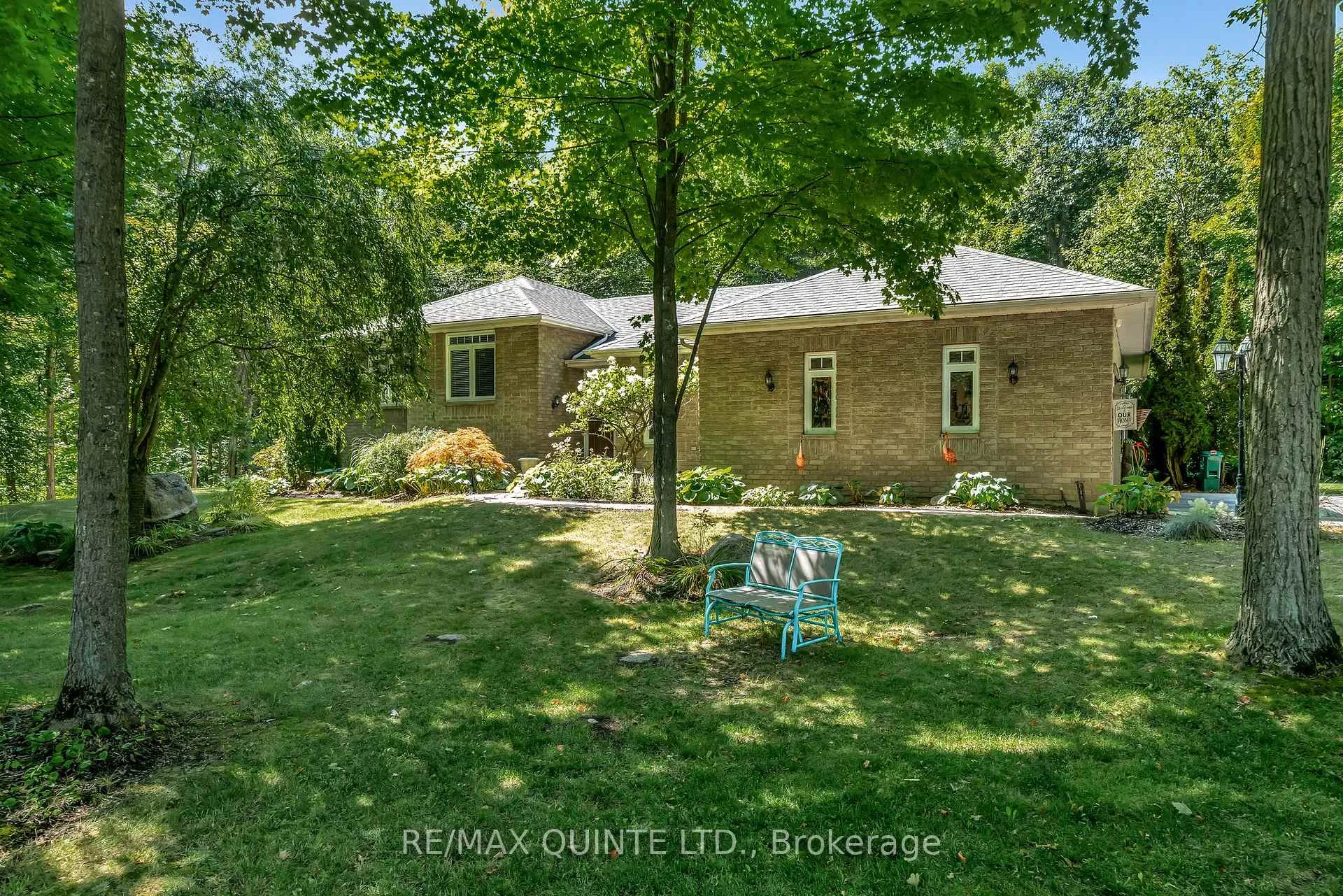 Front of 291 Colonial Drive