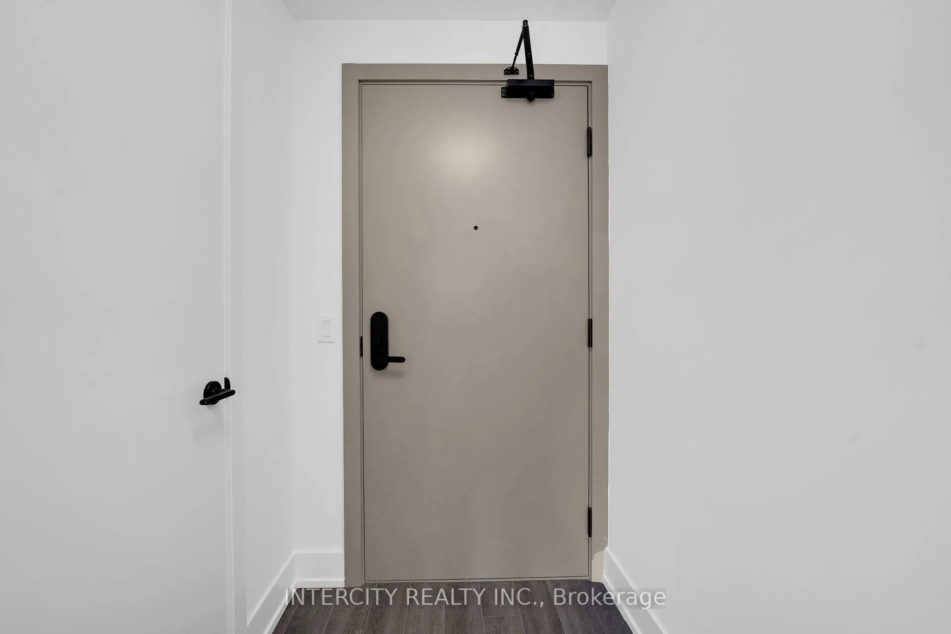 Photo 9 of Unit 215, 2075 King Road, King, King City — HOMEH