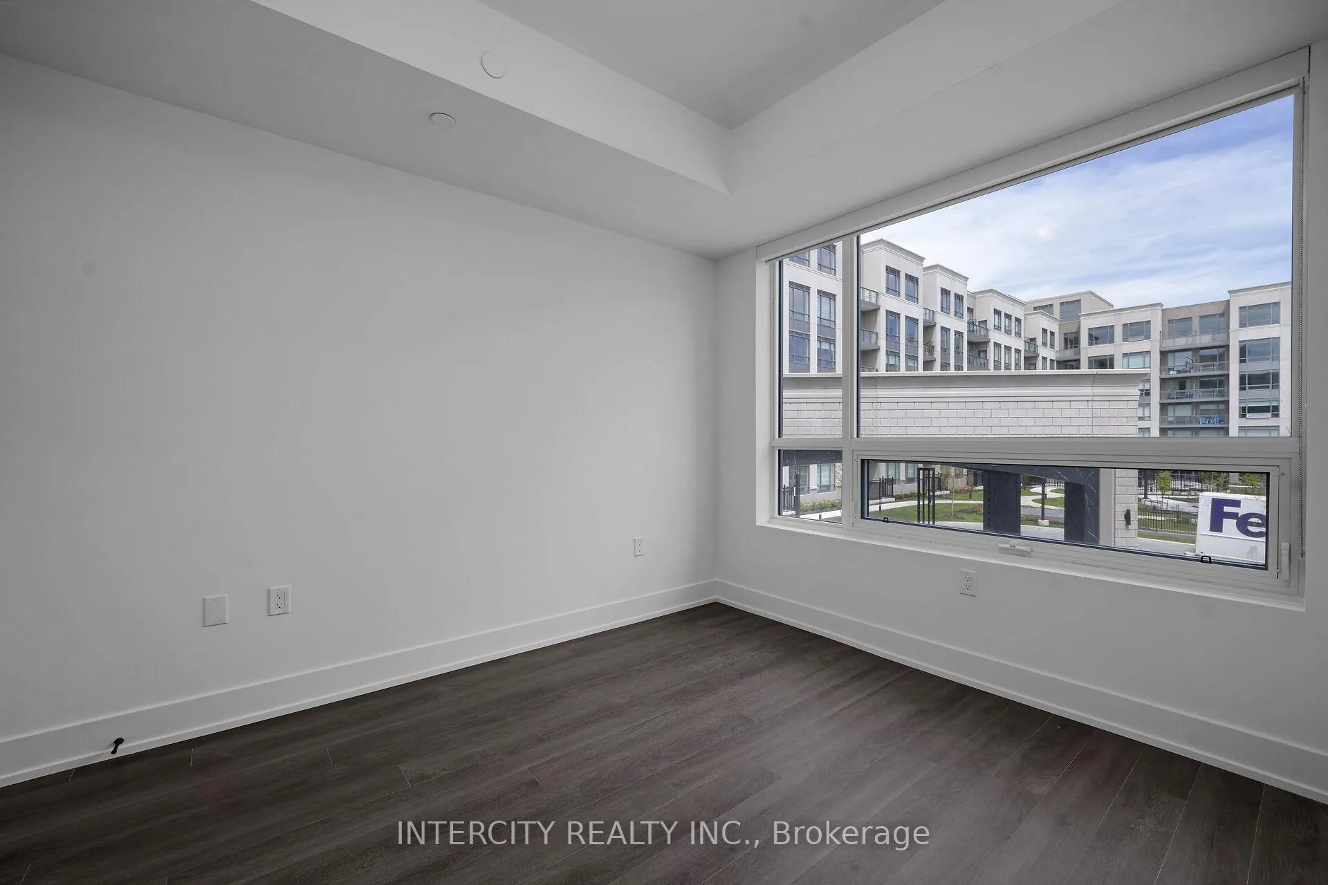 Photo 18 of Unit 215, 2075 King Road, King, King City — HOMEH