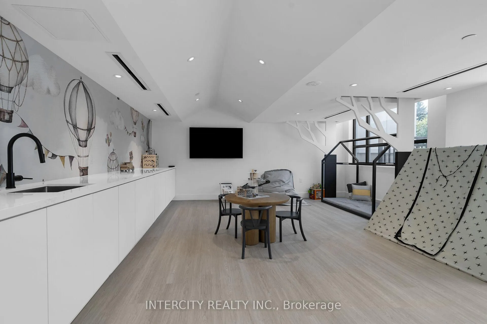Photo 34 of Unit 215, 2075 King Road, King, King City — HOMEH