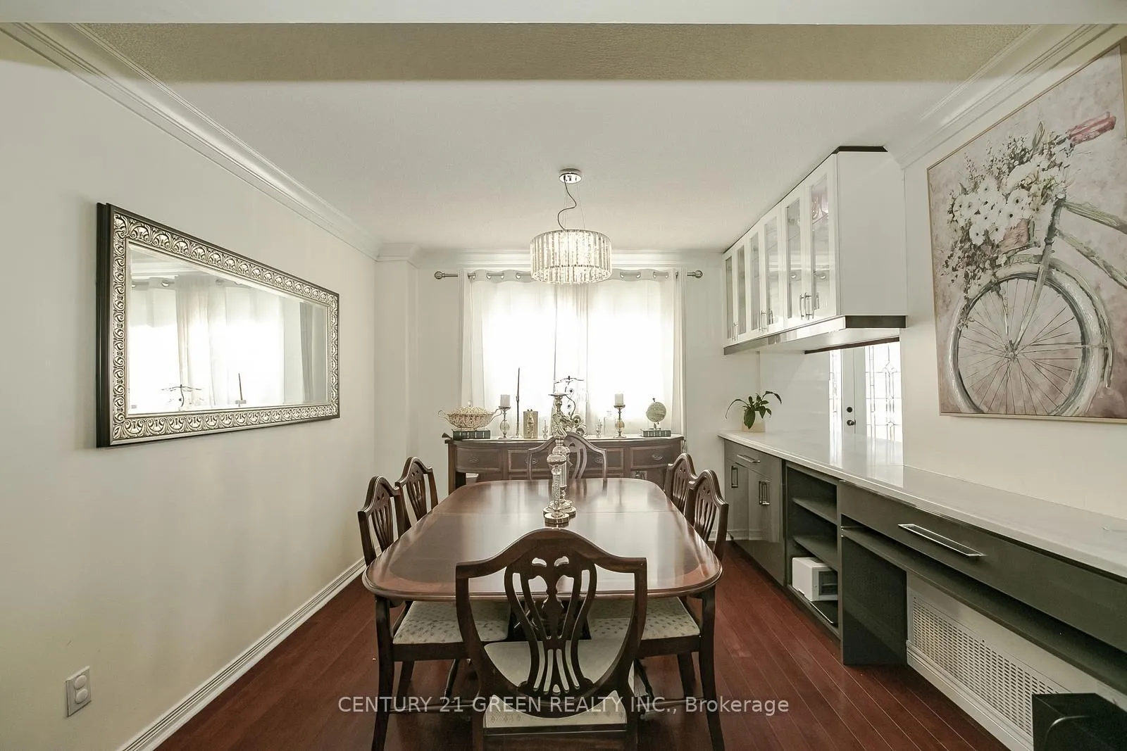 Photo 11 of 231 Murray Street, Brampton, Brampton West — HOMEH