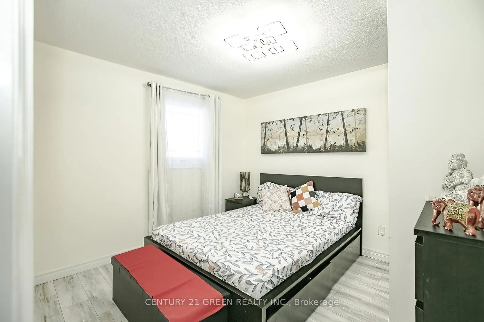 Photo 28 of 231 Murray Street, Brampton, Brampton West — HOMEH