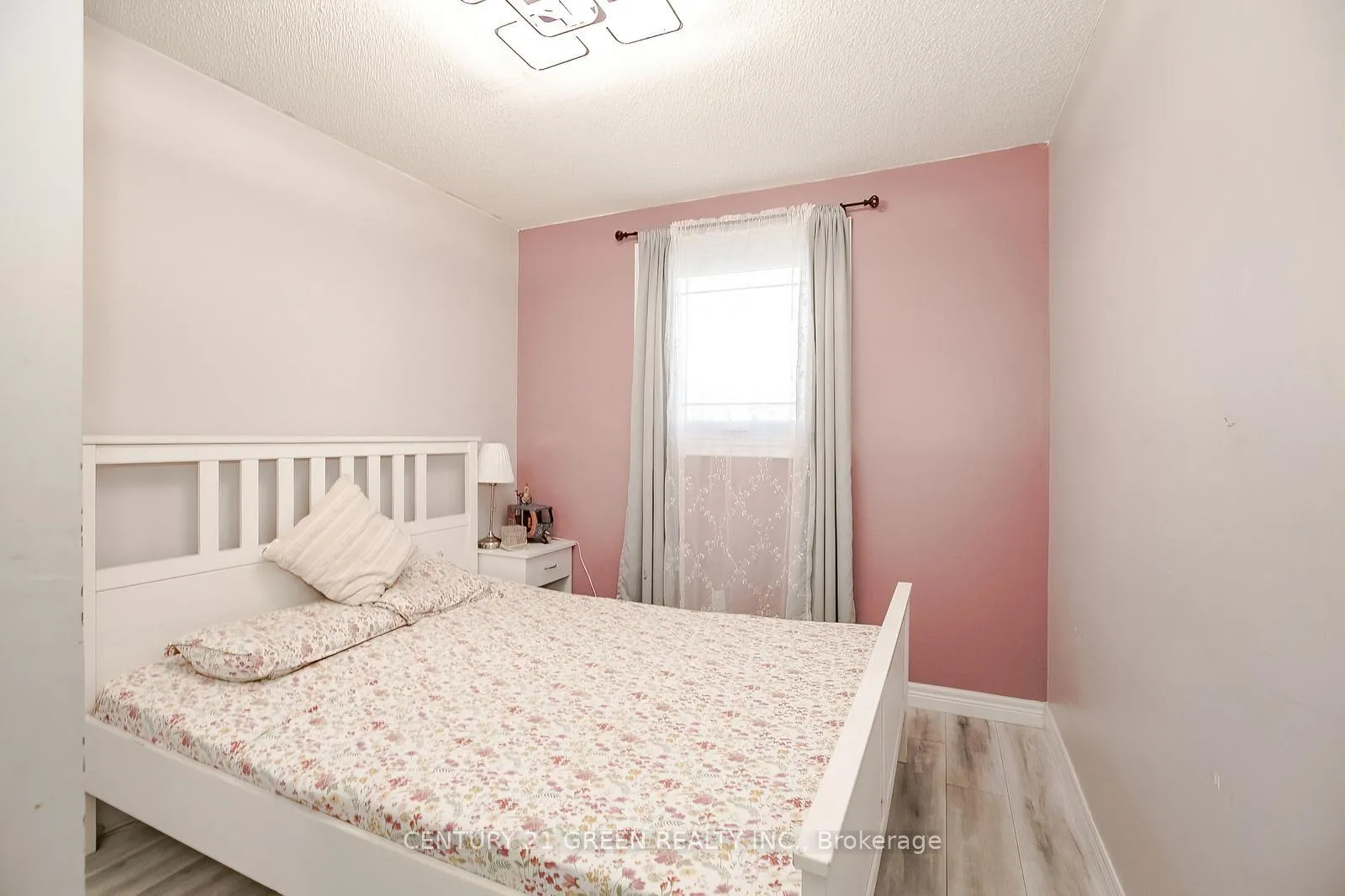Photo 31 of 231 Murray Street, Brampton, Brampton West — HOMEH