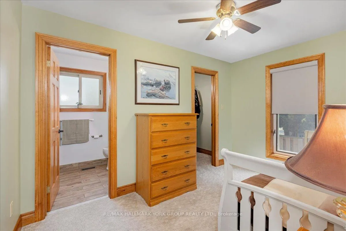 Photo 21 of 229 Lake Drive N, Georgina, Historic Lakeshore Communities — HOMEH