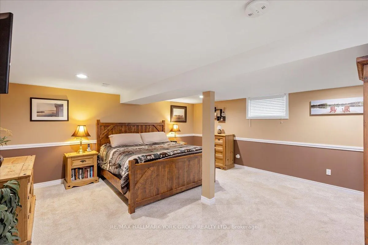 Photo 25 of 229 Lake Drive N, Georgina, Historic Lakeshore Communities — HOMEH