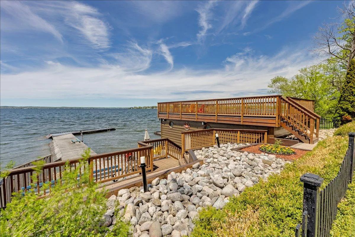 Photo 36 of 229 Lake Drive N, Georgina, Historic Lakeshore Communities — HOMEH