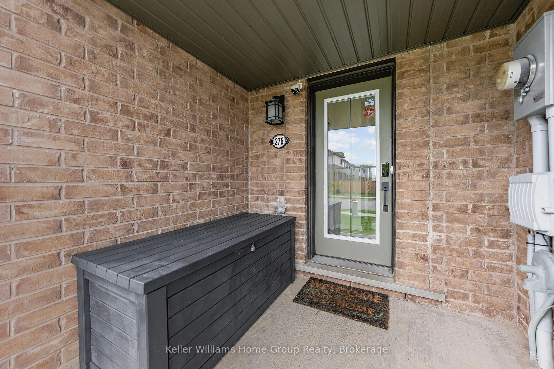 Photo 3 of 276 Bedrock Drive, Hamilton, Stoney Creek Mountain — HOMEH