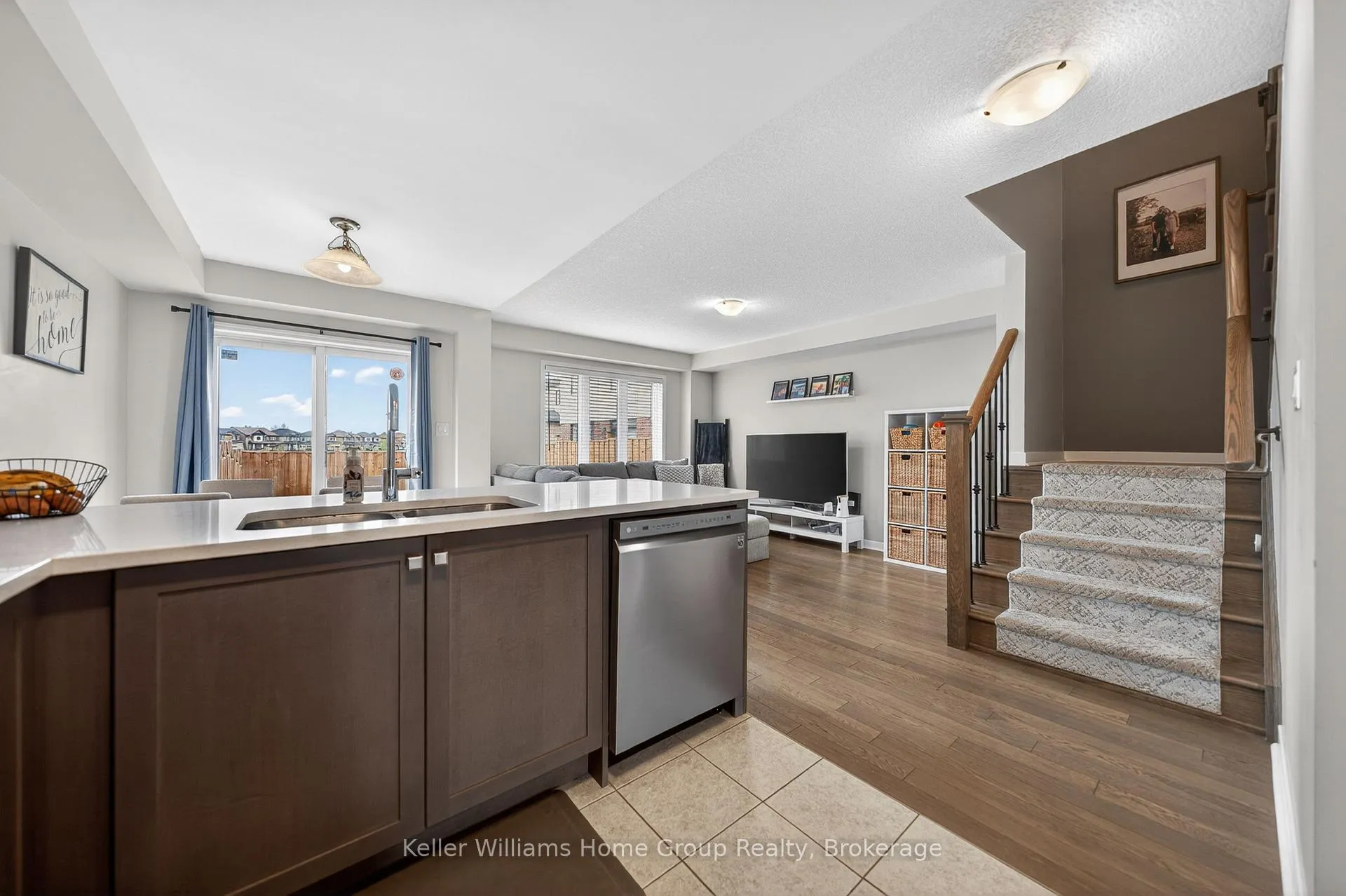 Photo 17 of 276 Bedrock Drive, Hamilton, Stoney Creek Mountain — HOMEH
