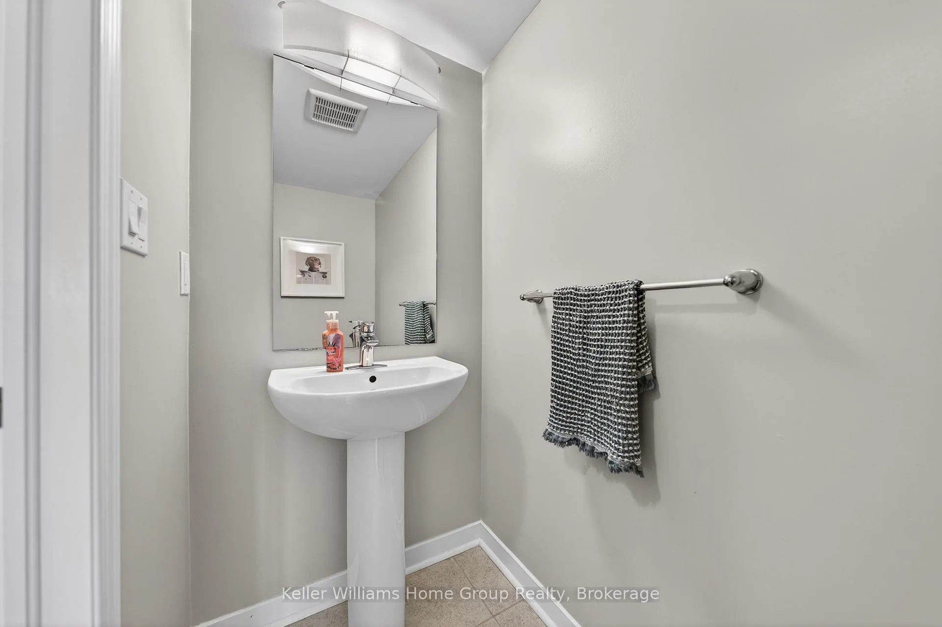 Photo 25 of 276 Bedrock Drive, Hamilton, Stoney Creek Mountain — HOMEH