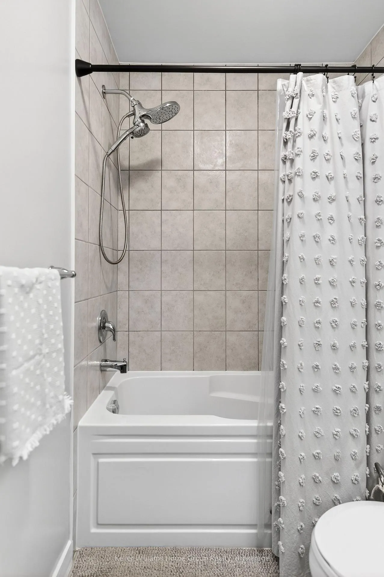 Photo 42 of 276 Bedrock Drive, Hamilton, Stoney Creek Mountain — HOMEH