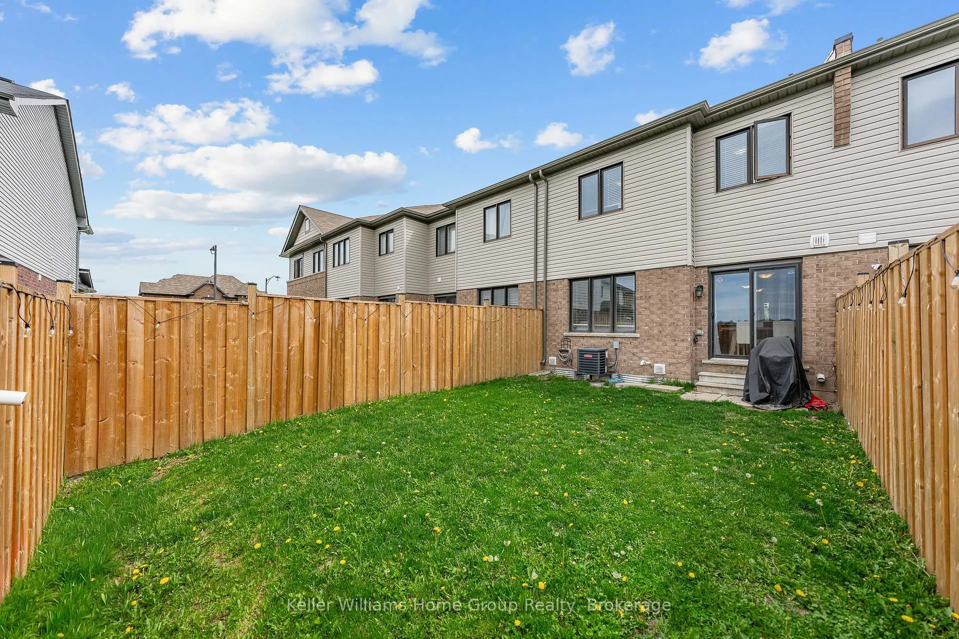 Photo 45 of 276 Bedrock Drive, Hamilton, Stoney Creek Mountain — HOMEH