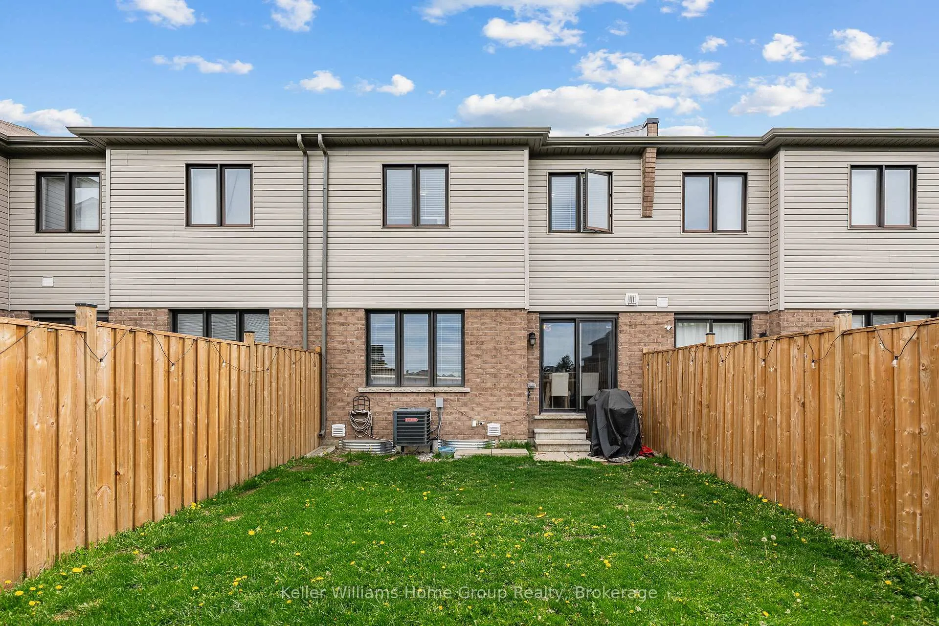 Photo 46 of 276 Bedrock Drive, Hamilton, Stoney Creek Mountain — HOMEH