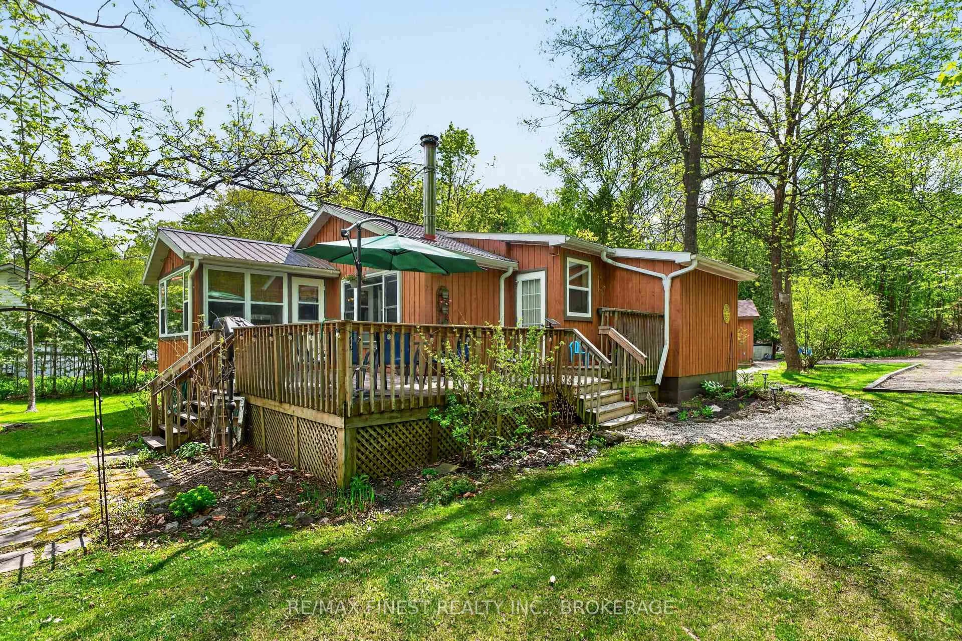 Photo 6 of 19 Gull Bay Lane, Frontenac, Frontenac South — HOMEH
