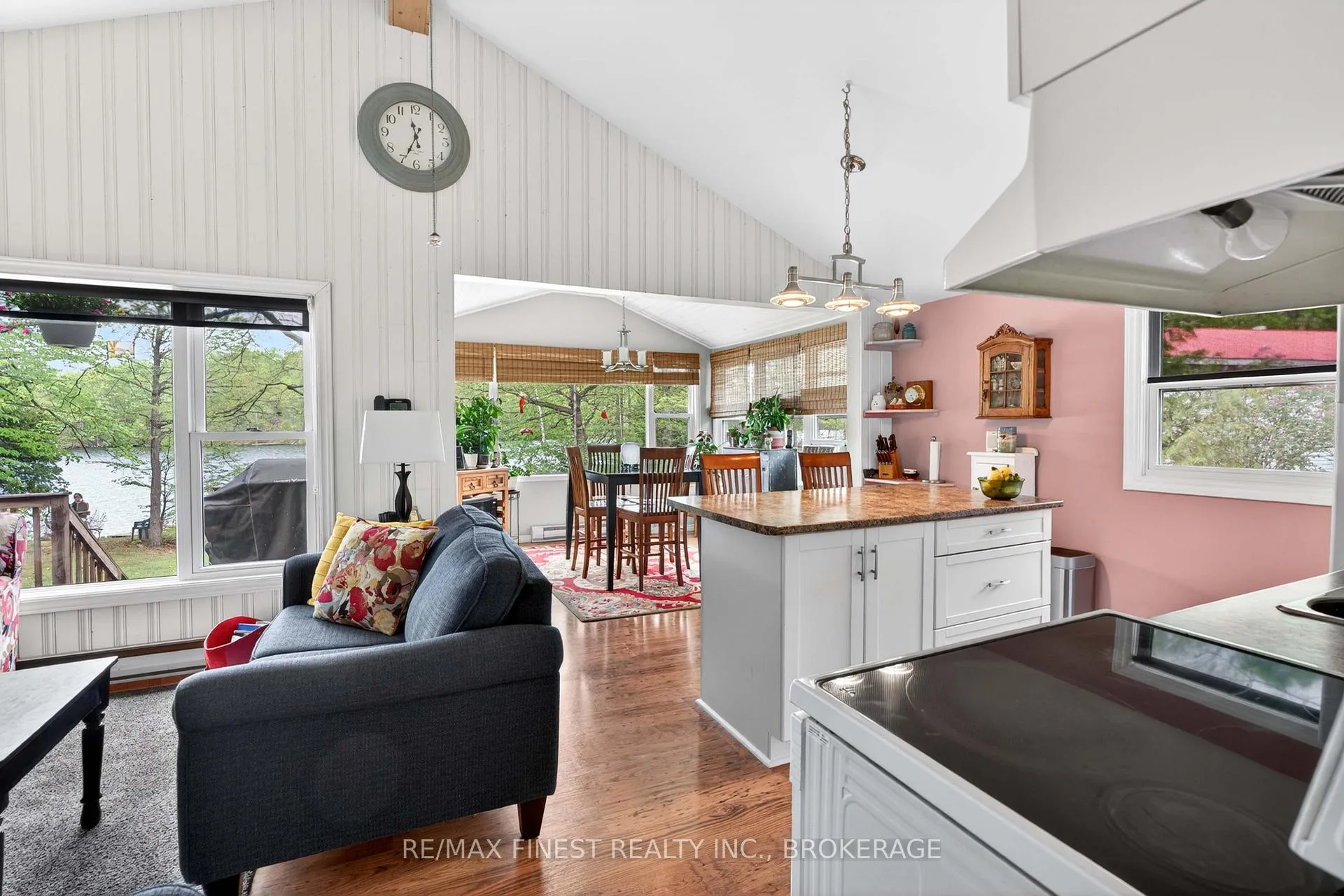 Photo 29 of 19 Gull Bay Lane, Frontenac, Frontenac South — HOMEH