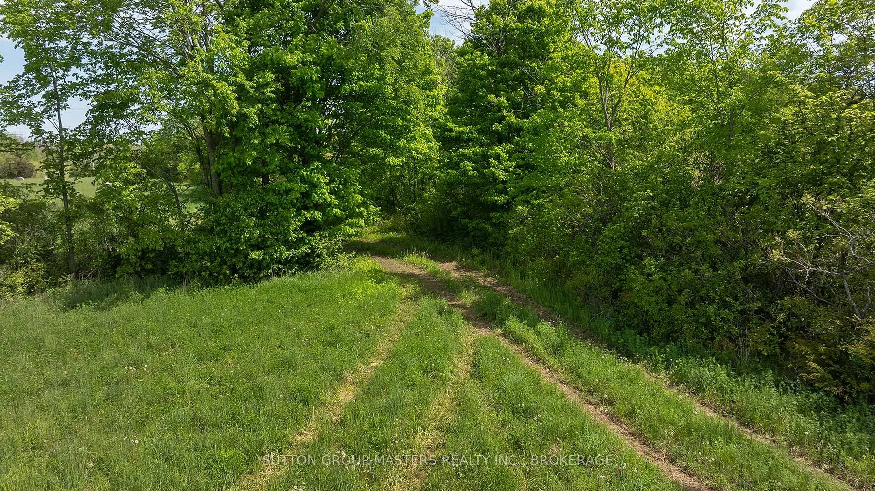 Photo 22 of Orser Road E, Kingston, City North of 401 — HOMEH
