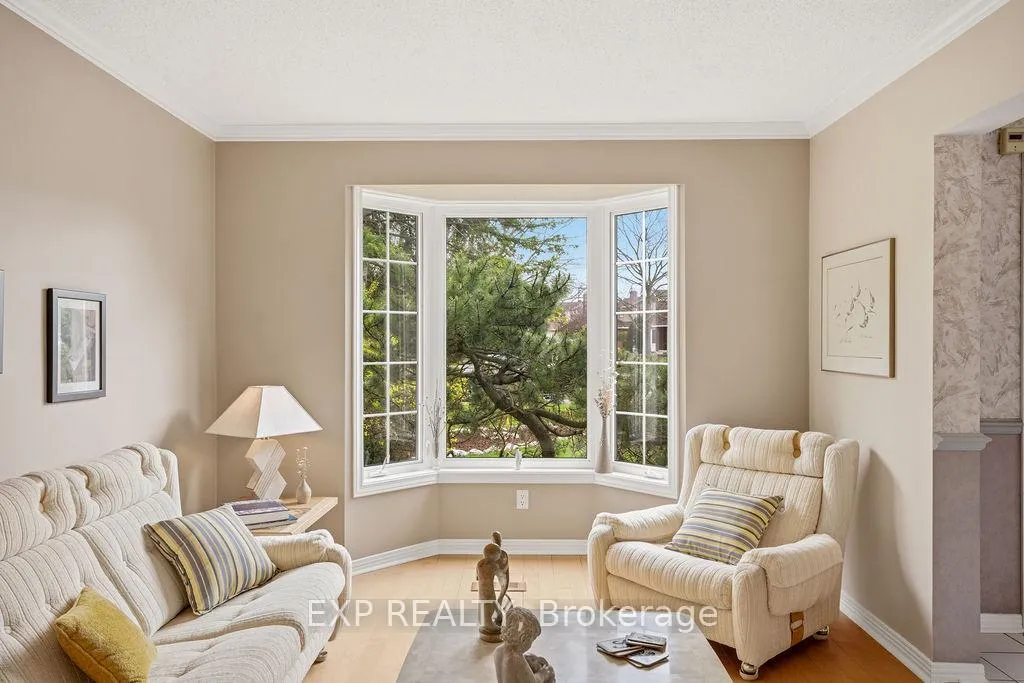 Photo 8 of 1536 Michaelsem Street, Ottawa, Chateauneuf — HOMEH