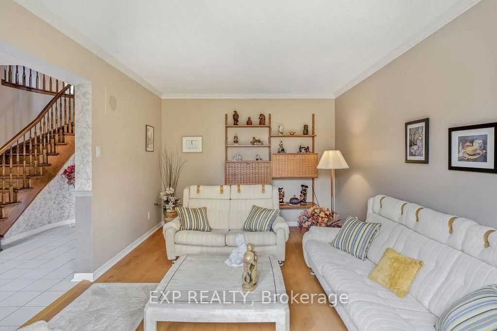 Photo 10 of 1536 Michaelsem Street, Ottawa, Chateauneuf — HOMEH